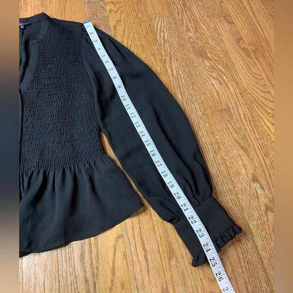Dynamite Black Smocked Peplum Blouse - Long Balloon Sleeve XS - Picture 8 of 8